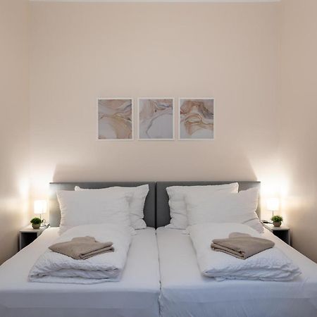 Charming Apartment Near Prater Vienna Exterior photo